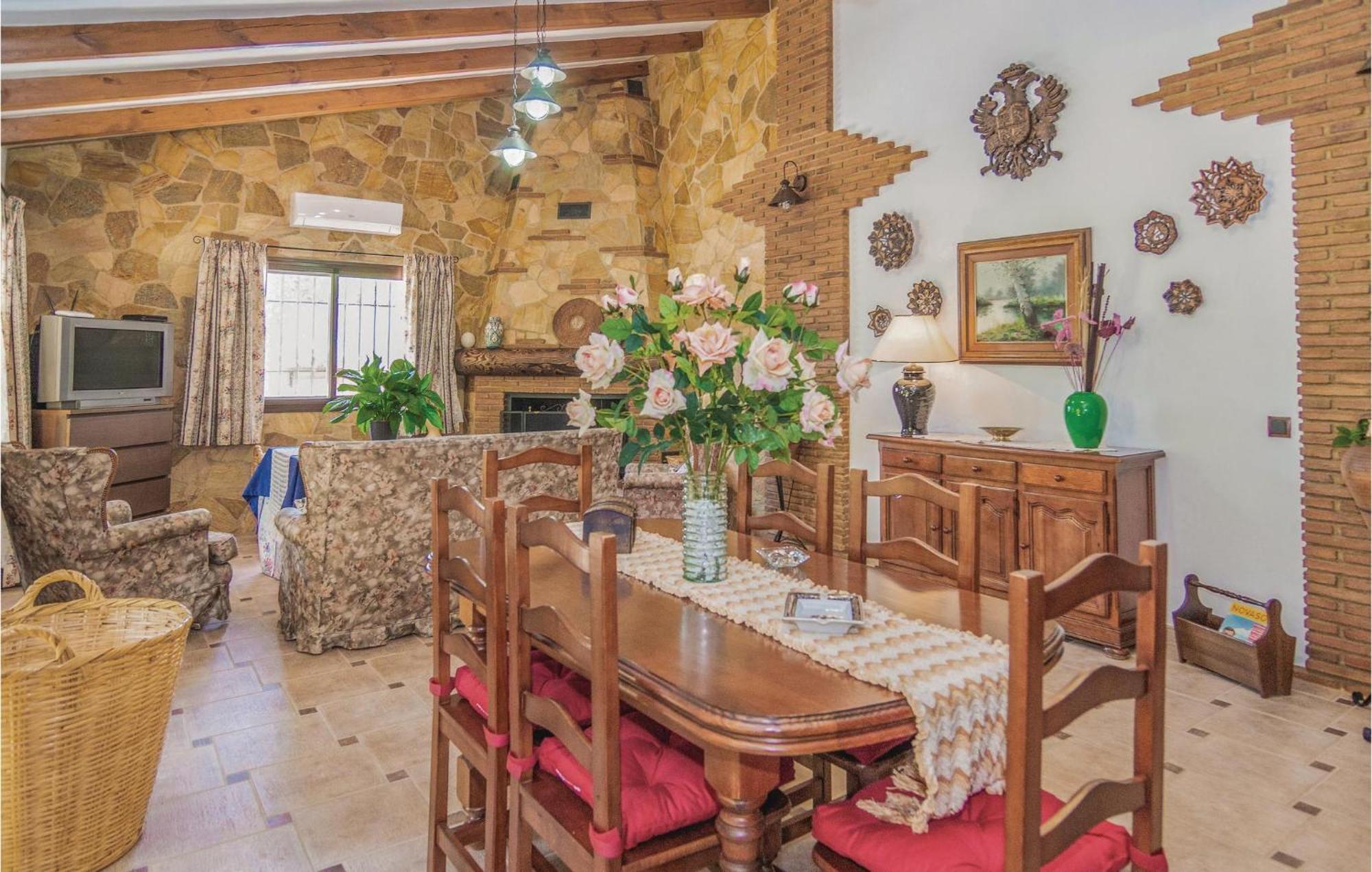 Awesome Home In Mijas With House A Mountain View Exterior foto